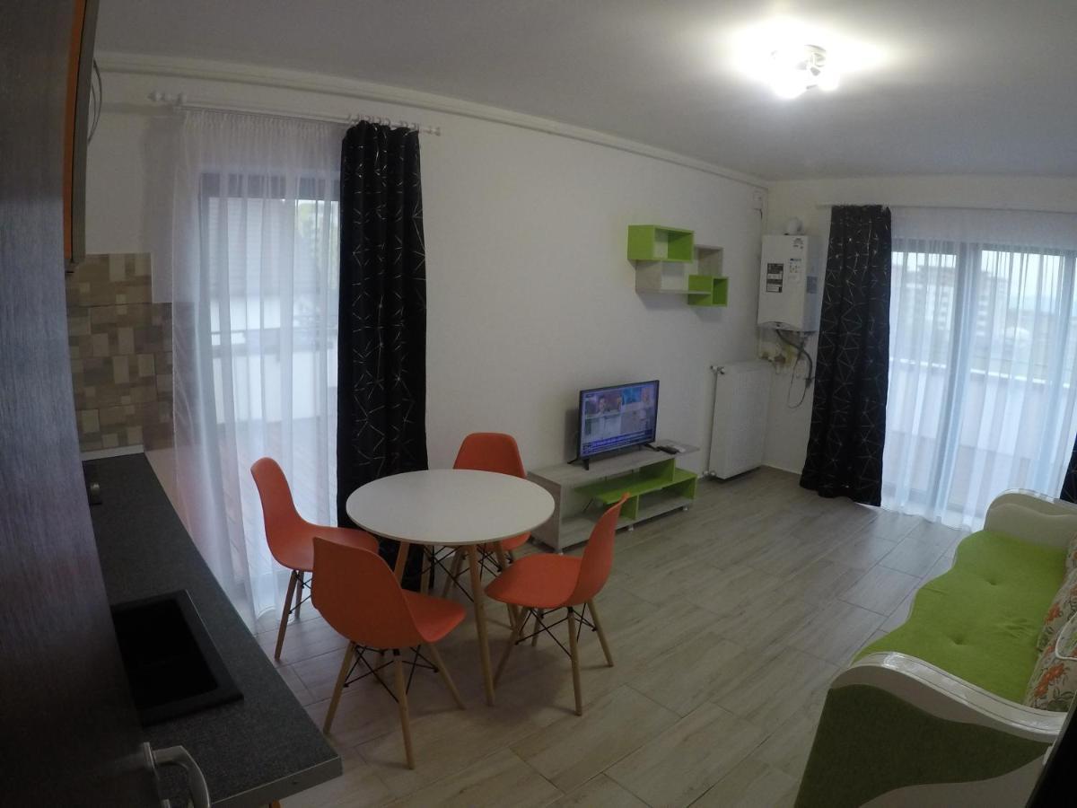 Ama Apartament Cu Terasa 50 Mp & Parcare 브라쇼브 외부 사진