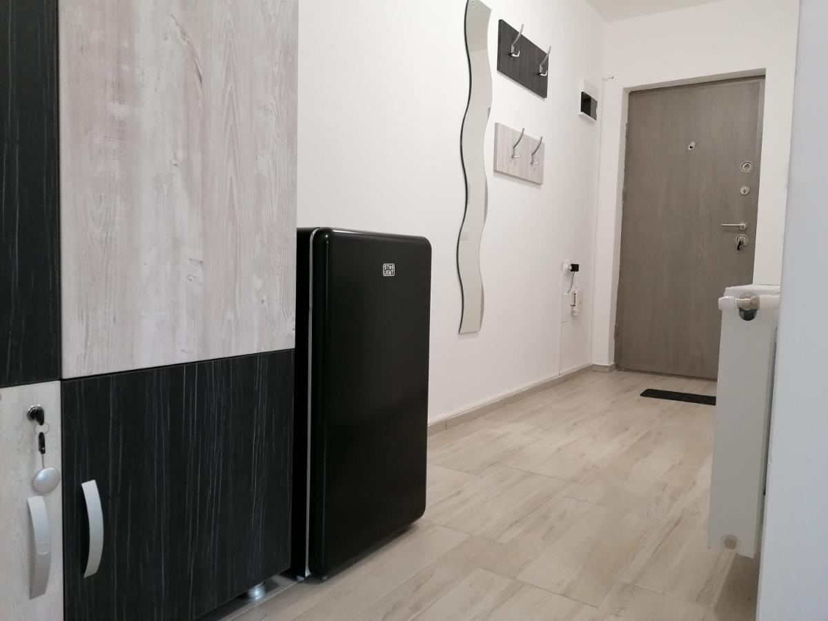 Ama Apartament Cu Terasa 50 Mp & Parcare 브라쇼브 외부 사진