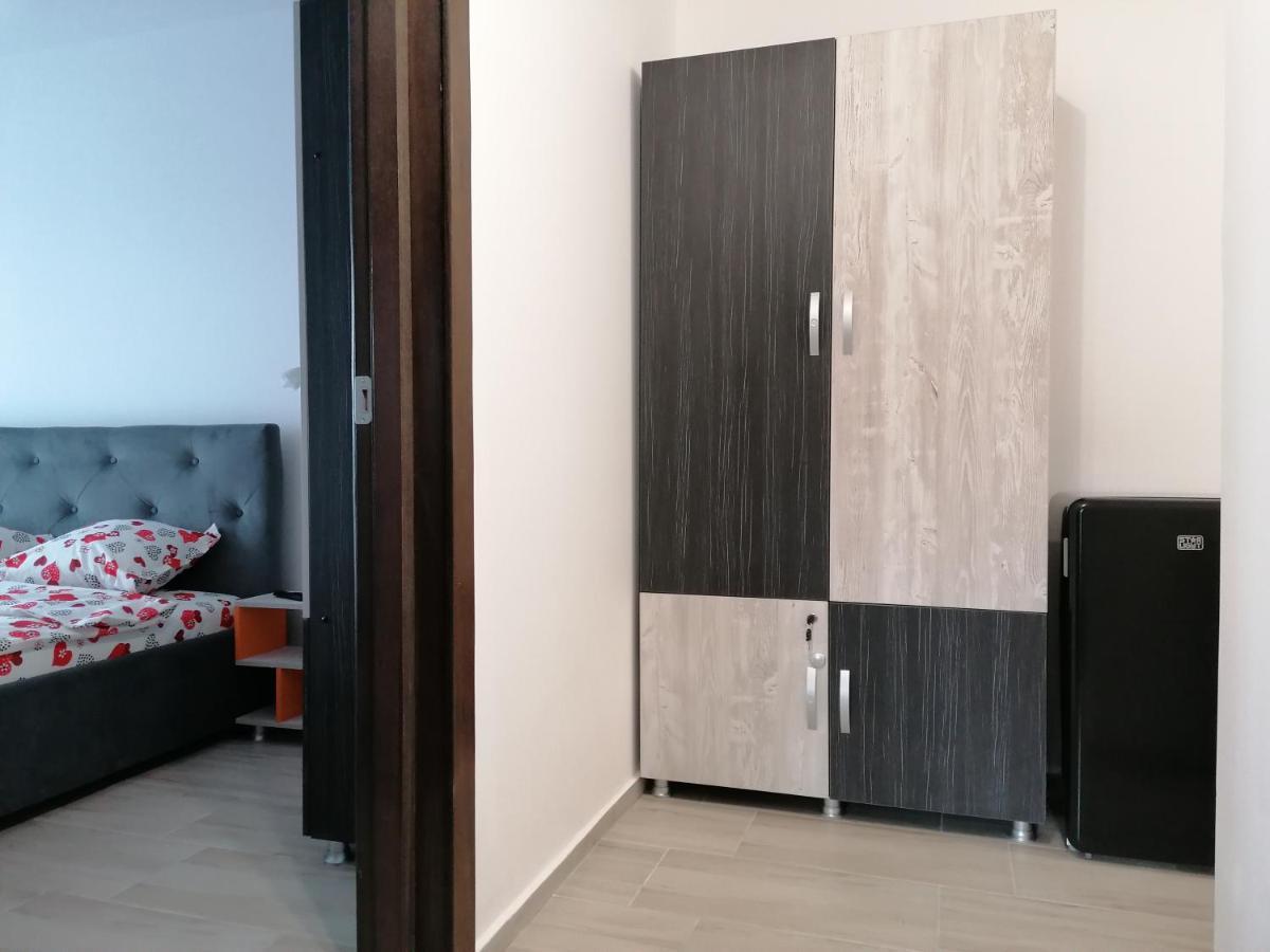 Ama Apartament Cu Terasa 50 Mp & Parcare 브라쇼브 외부 사진