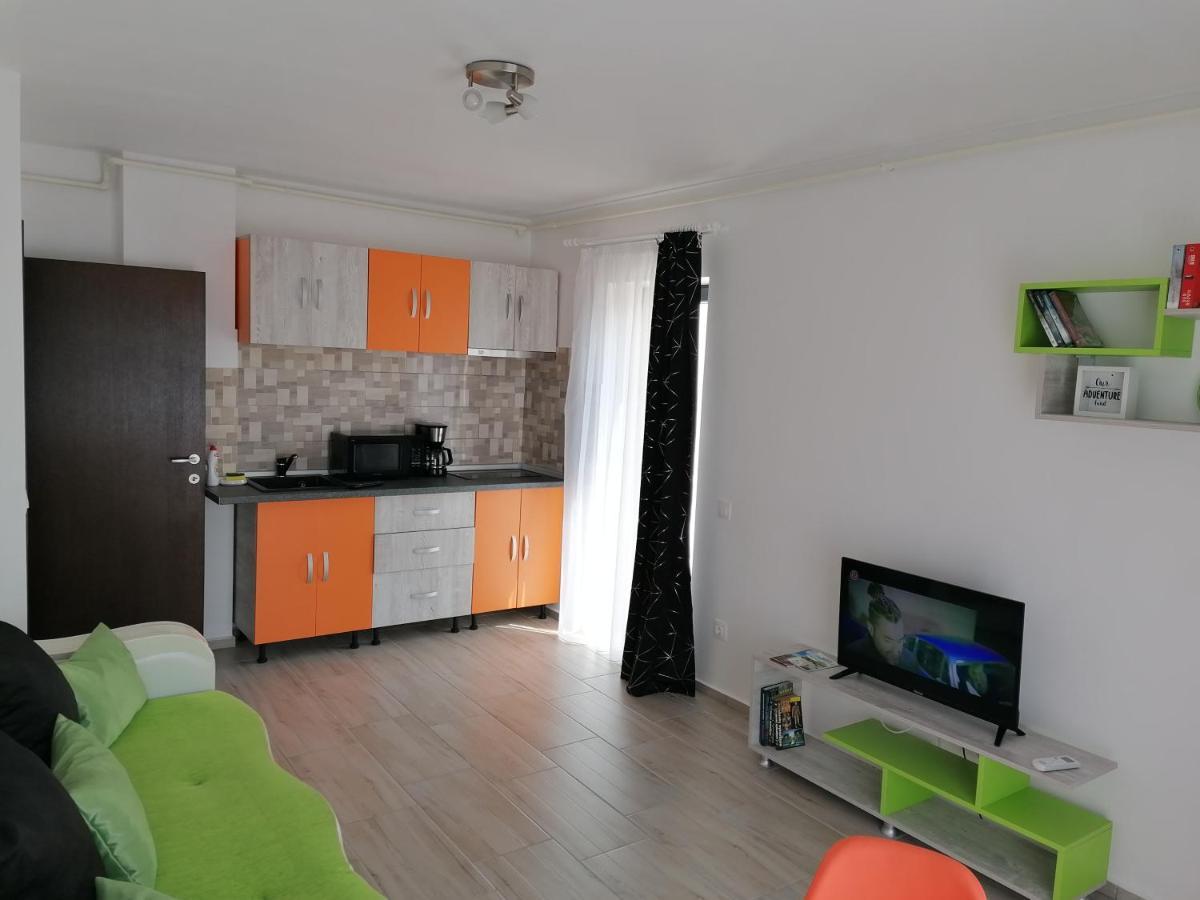 Ama Apartament Cu Terasa 50 Mp & Parcare 브라쇼브 외부 사진